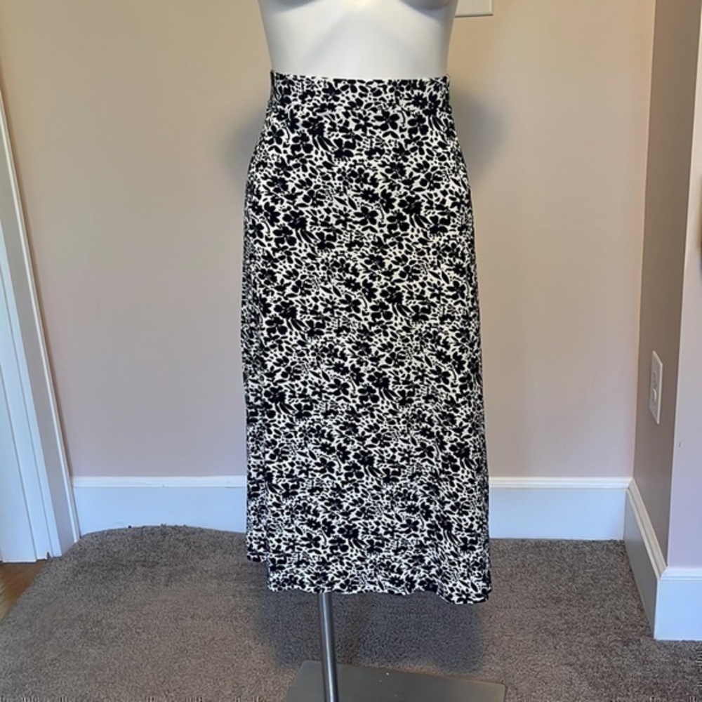 WOOLOVERS floral midi skirt